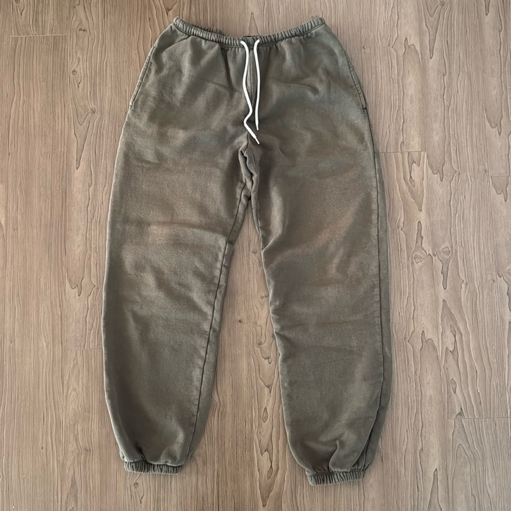 Brandy Melville Army Green Sweatpants